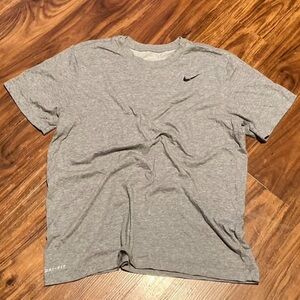 Nike Men's Heather Gray Dri-FIT Tee